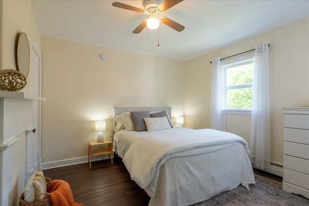 13 Mcmullen Avenue Tremont ME 04653