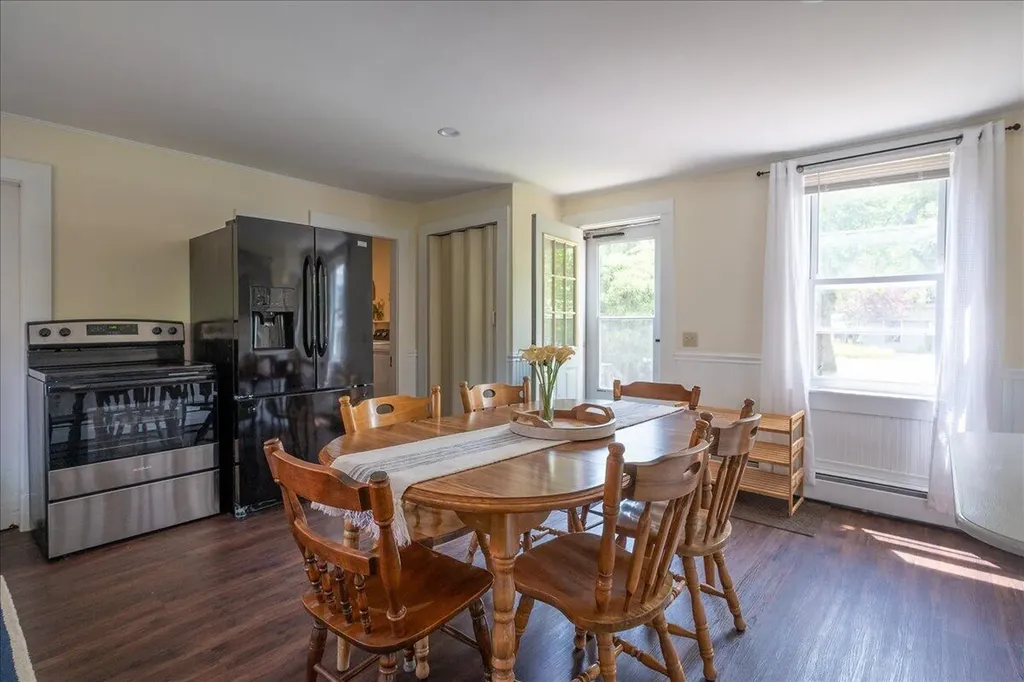 13 Mcmullen Avenue Tremont ME 04653