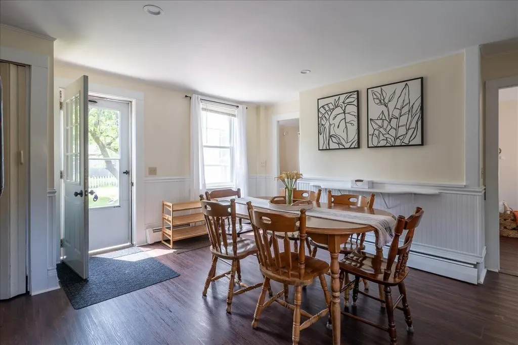 13 Mcmullen Avenue Tremont ME 04653
