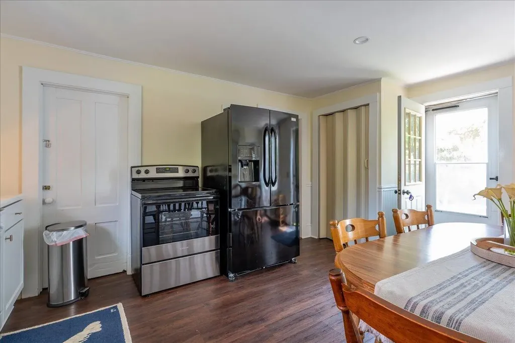 13 Mcmullen Avenue Tremont ME 04653