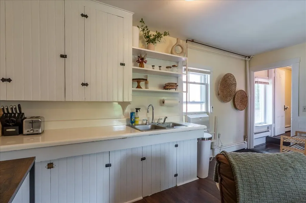 13 Mcmullen Avenue Tremont ME 04653