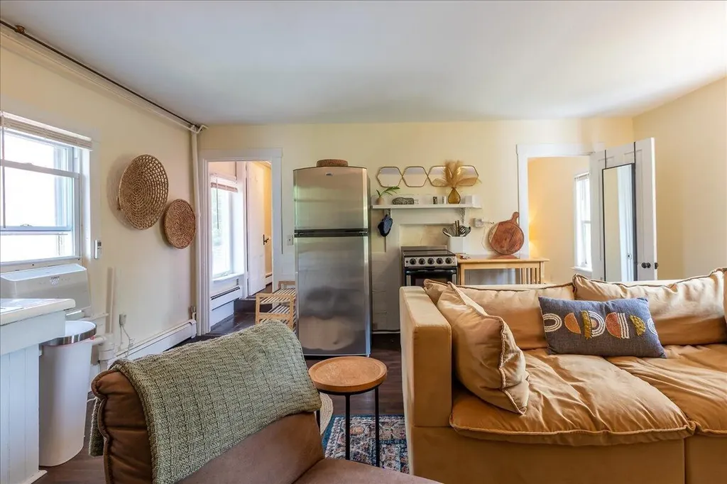 13 Mcmullen Avenue Tremont ME 04653