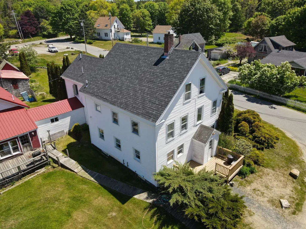 13 Mcmullen Avenue Tremont ME 04653