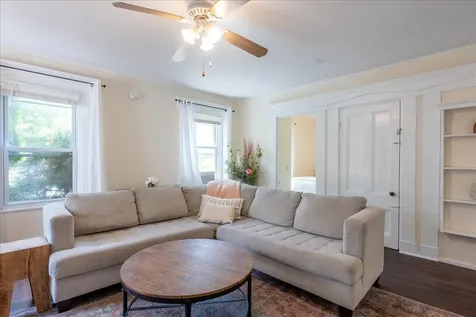 13 Mcmullen Avenue Tremont ME 04653