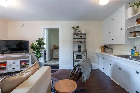 13 Mcmullen Avenue Tremont ME 04653