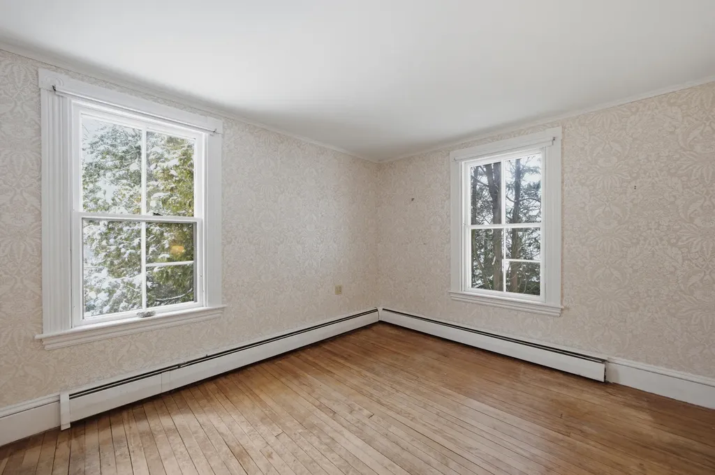 103 Chestnut Street Camden ME 04843