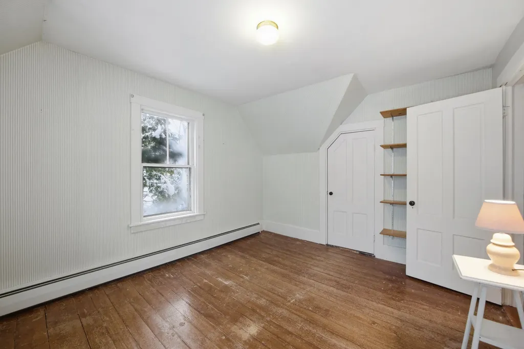103 Chestnut Street Camden ME 04843
