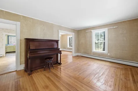 103 Chestnut Street Camden ME 04843