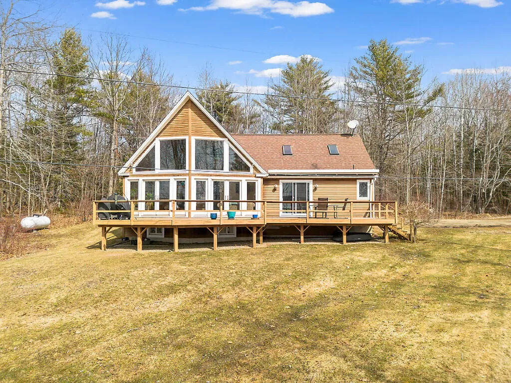 72 Jones Road Vassalboro ME 04989