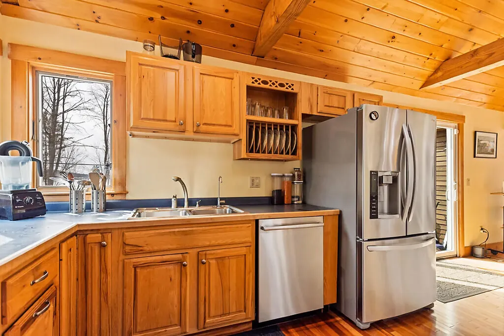 72 Jones Road Vassalboro ME 04989