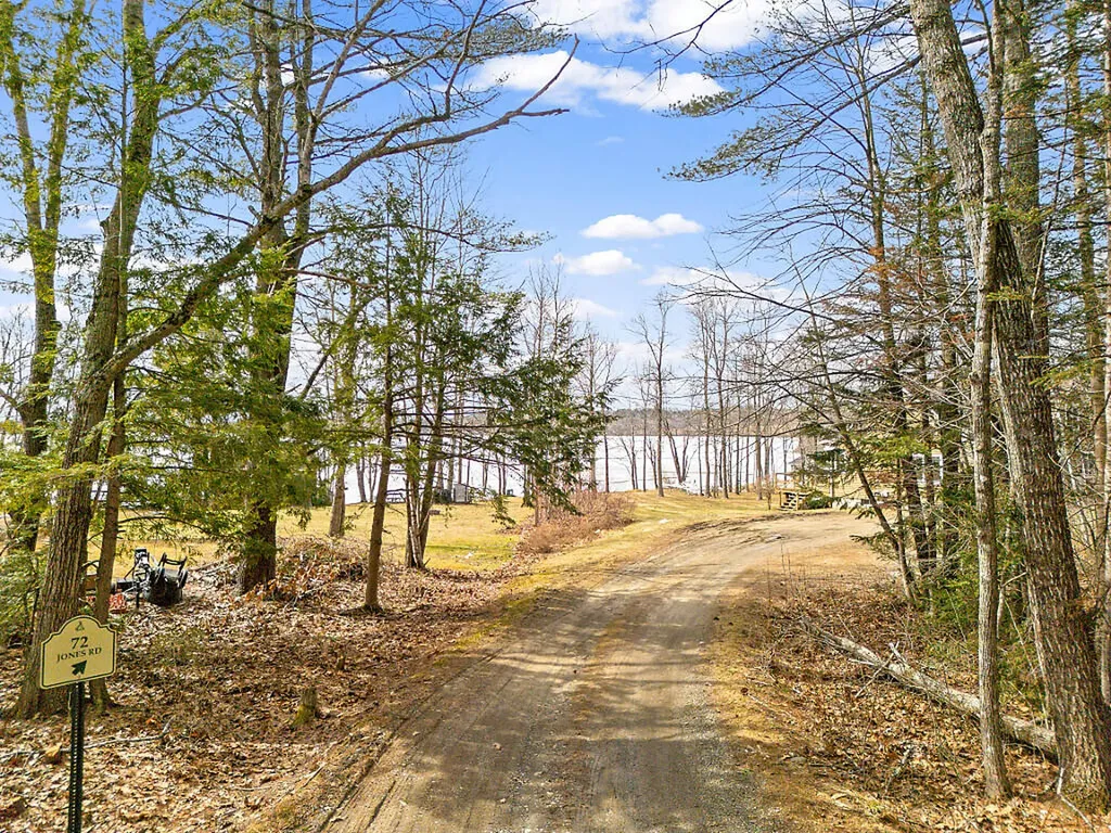 72 Jones Road Vassalboro ME 04989