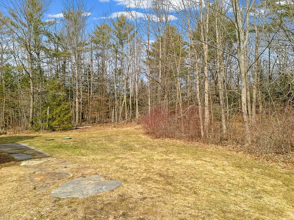72 Jones Road Vassalboro ME 04989