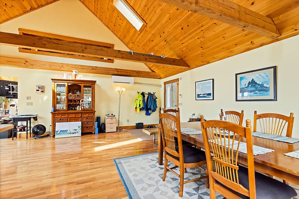 72 Jones Road Vassalboro ME 04989