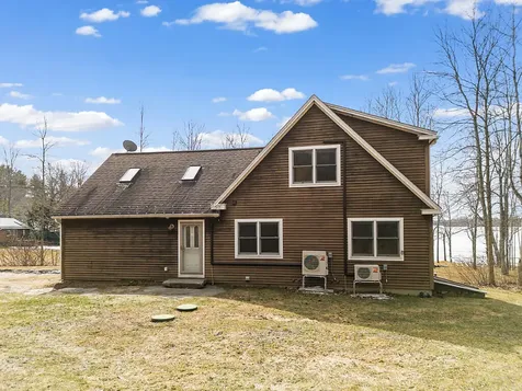 72 Jones Road Vassalboro ME 04989
