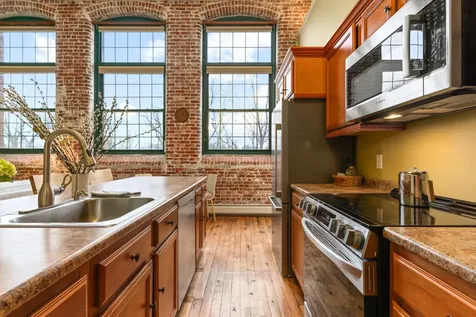 30 Lincoln Street Westbrook ME 04092