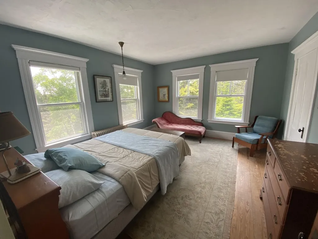 31 Green Head Lane Stonington ME 04681