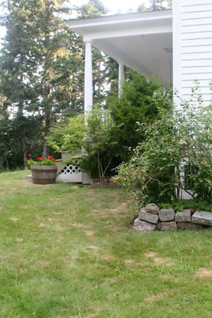 31 Green Head Lane Stonington ME 04681