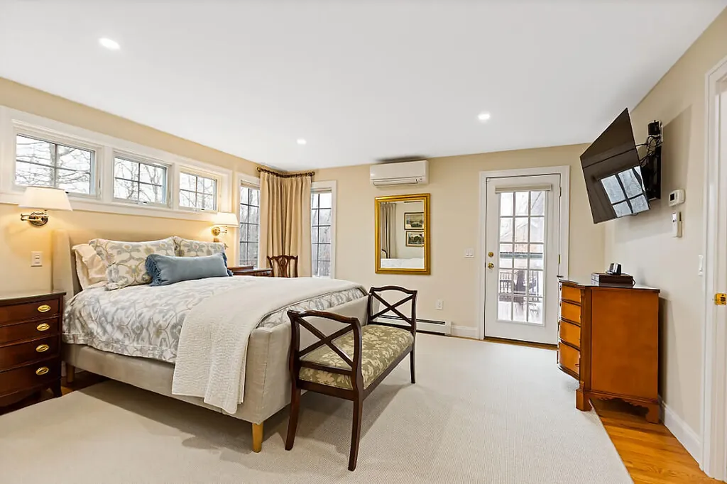44 Island View Lane Brunswick ME 04011