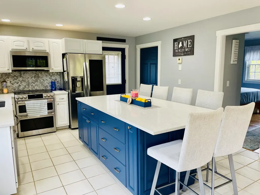 17 Rainbow Way Greenville ME 04441