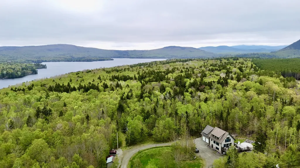 17 Rainbow Way Greenville ME 04441