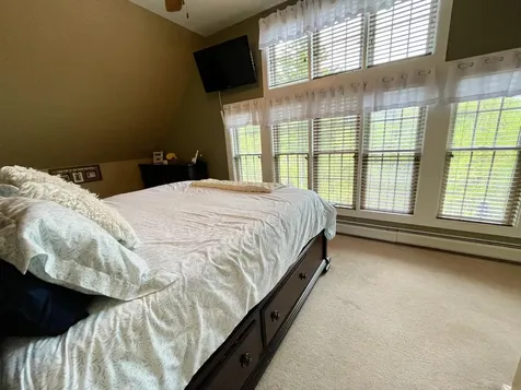 17 Rainbow Way Greenville ME 04441