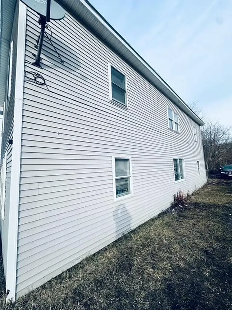 22 Water Street Waterville ME 04901