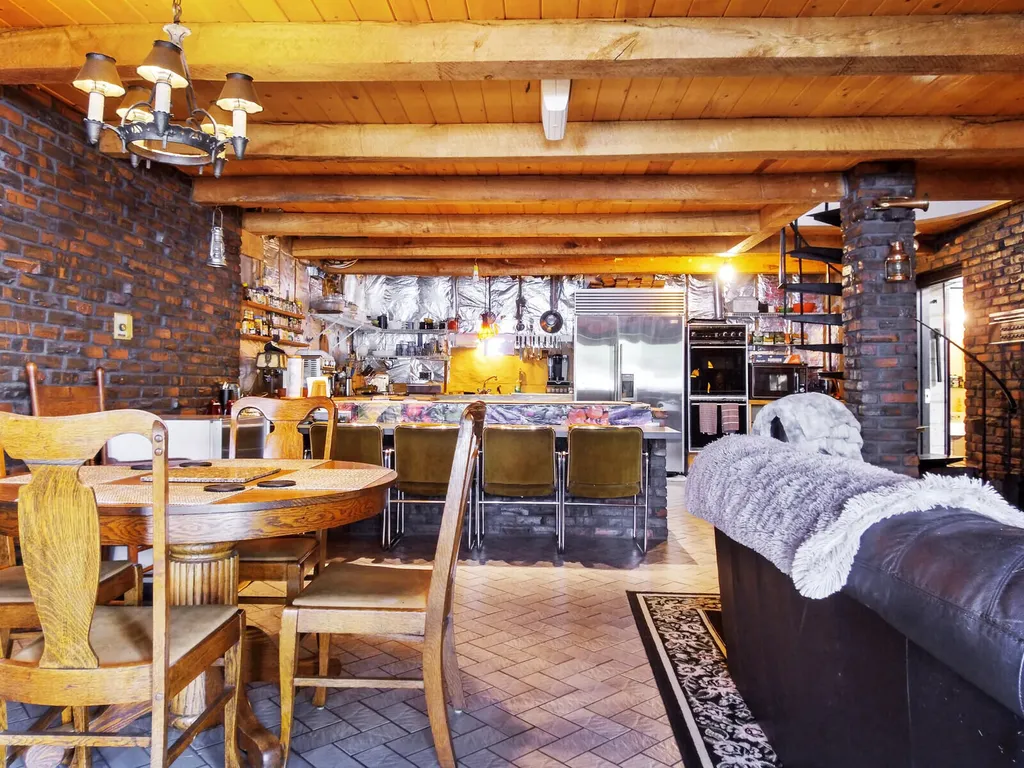 60 Abena Shore Belgrade ME 04917