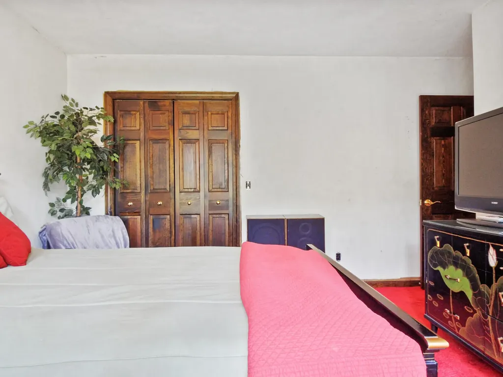 60 Abena Shore Belgrade ME 04917