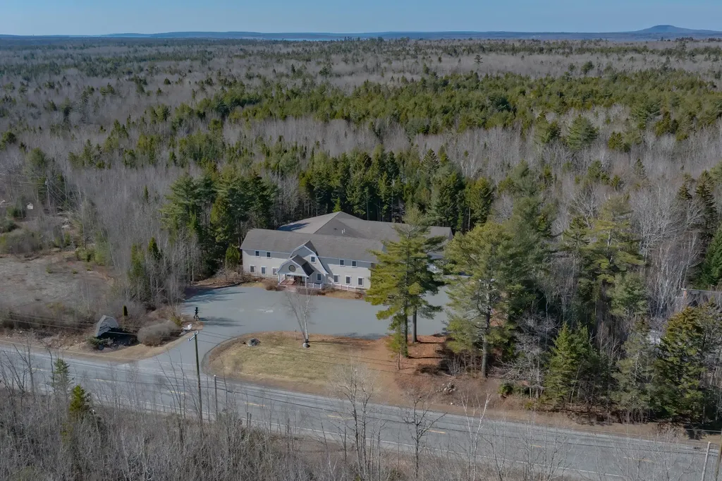 87 Bar Harbor Road Trenton ME 04605