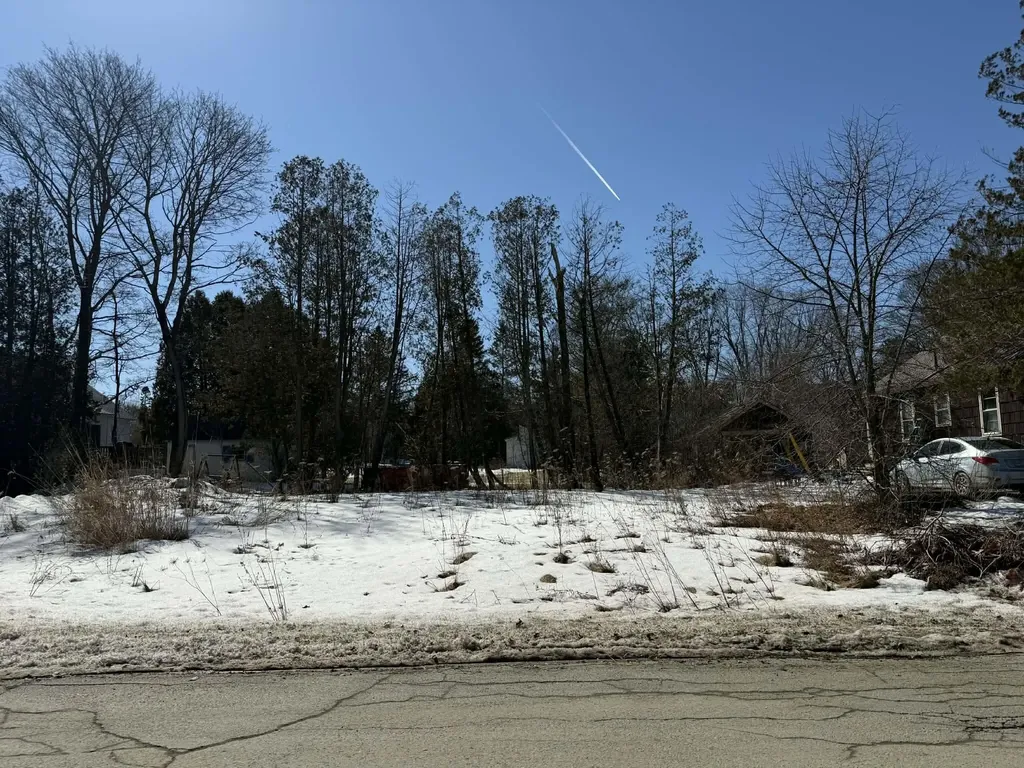 10 Hersey Avenue Bangor ME 04401