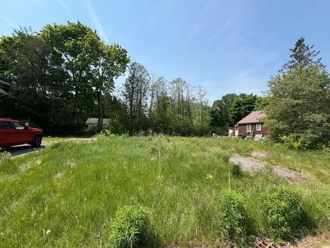 10 Hersey Avenue Bangor ME 04401