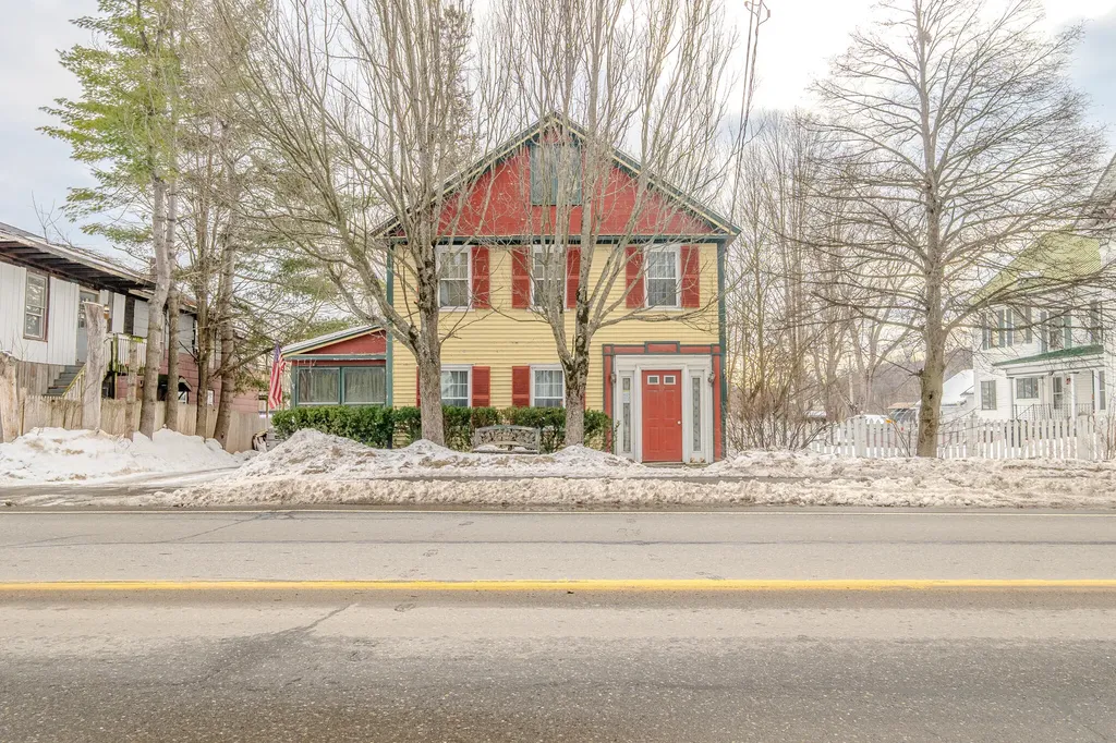 19 Main Street Dixfield ME 04224