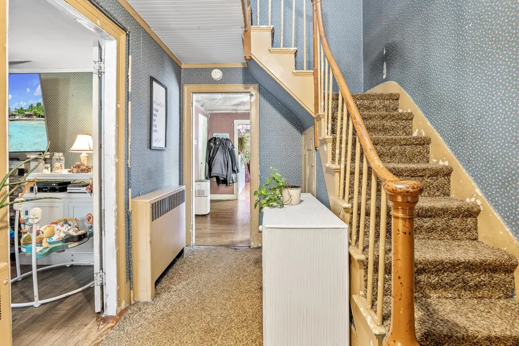 19 Main Street Dixfield ME 04224