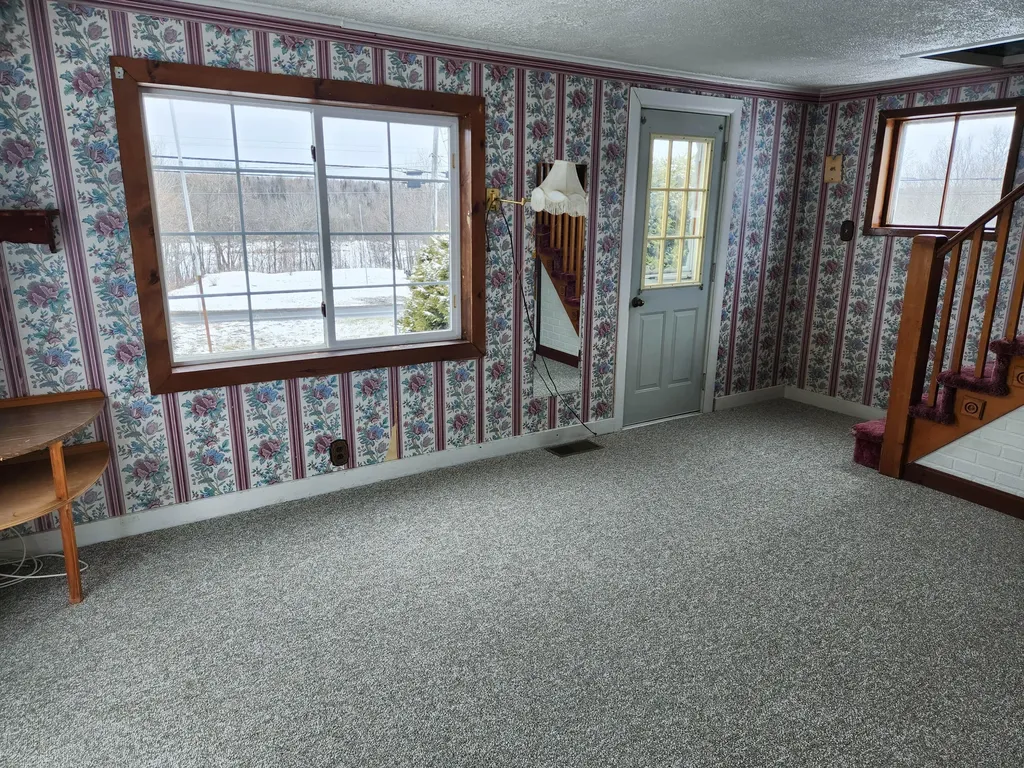 17 Washburn Road Presque Isle ME 04769