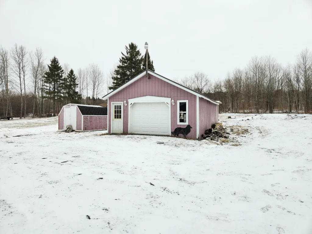 17 Washburn Road Presque Isle ME 04769