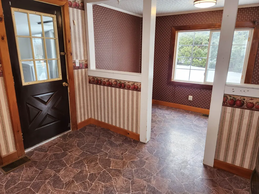 17 Washburn Road Presque Isle ME 04769