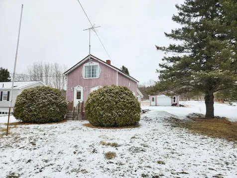 17 Washburn Road Presque Isle ME 04769