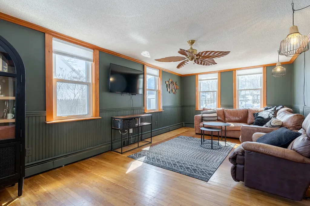 8 Park Avenue Saco ME 04072