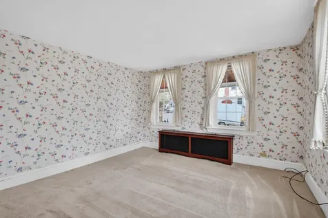 13 Grove Avenue Sanford ME 04073