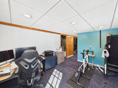 18 Booker Street Thomaston ME 04861