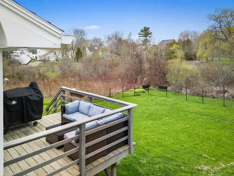 18 Booker Street Thomaston ME 04861