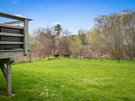 18 Booker Street Thomaston ME 04861