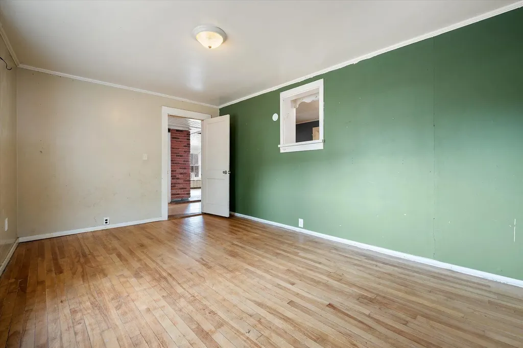 12 Western Avenue Hampden ME 04444
