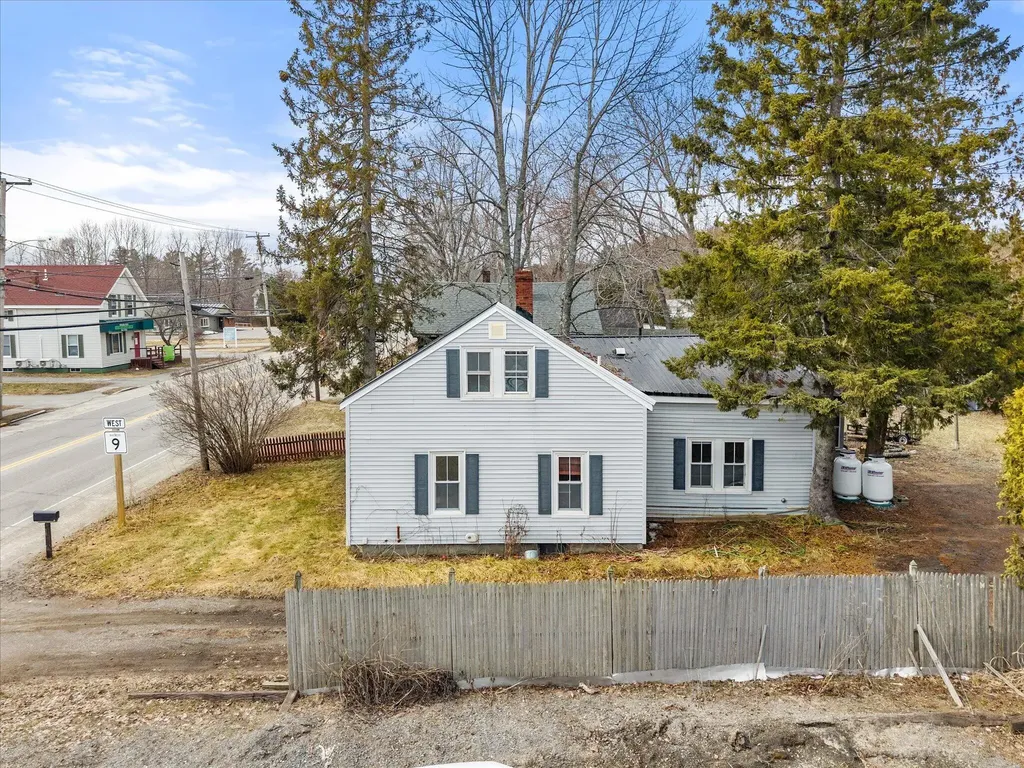 12 Western Avenue Hampden ME 04444