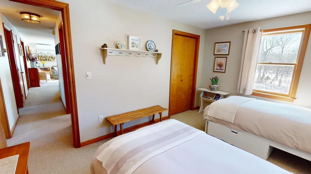 1013 Sunset Avenue Glenburn ME 04401