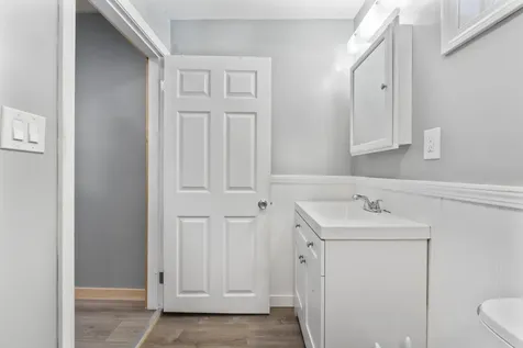 61 Roy Avenue Auburn ME 04210
