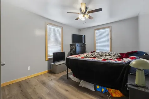 61 Roy Avenue Auburn ME 04210