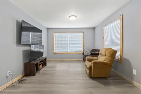 61 Roy Avenue Auburn ME 04210