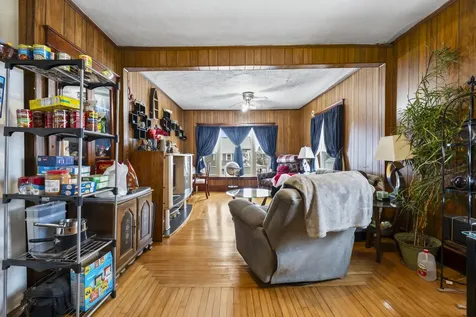 61 Roy Avenue Auburn ME 04210