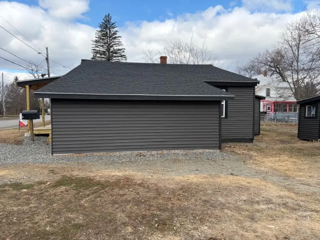 6 Myrtle Street Madison ME 04950